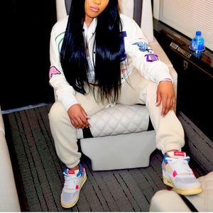 Thanks for checking out my closet all offers welcomed